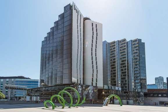 Hotel Peppers Docklands Melbourne Esterno foto